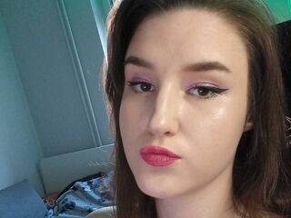 free webcam chatroom SuzannaConnally