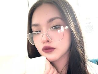 camgirl playing with sextoy TammieAzzopardi