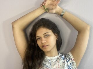 girl topless chat TaynaFreise