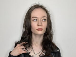 nude cam girl photo TenishaSeebold