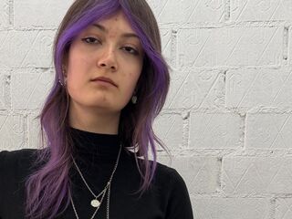 naked girl with live cam fingering TieshaKresha