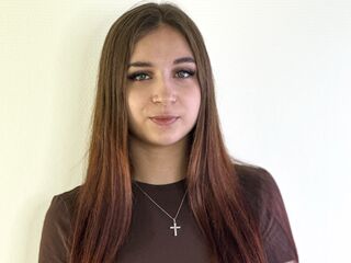 naked girl with webcam masturbating with vibrator TiffaniStaub