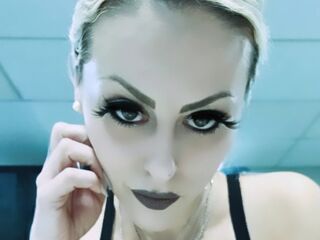 topless webcam girl ViktoriaRavena