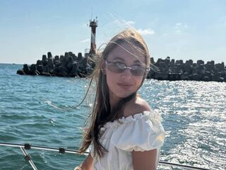 hot camhooker YaekoBrowers