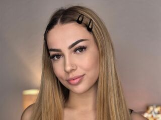 adult web cam ZaraPlaya