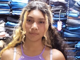 free webcam video ZoeFletcher